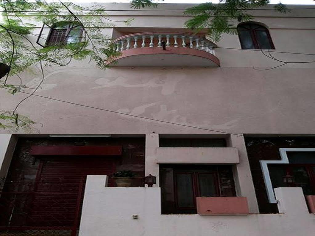 Snoozotel Bangalore Exterior photo
